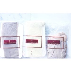 vintage • Victoria's Secret pantyhose bundle